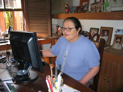 Mauricio's Mom Renalva computing from Itaipava