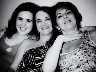 Lucia with sisters Regina and Vera in Rio in September