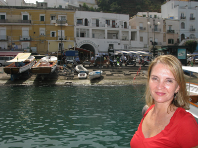 Lucia in Port of Capri