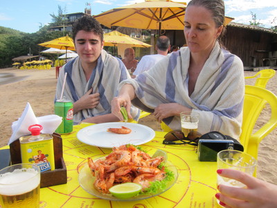 Alec with Lucia in Ferradurinha, B�zios