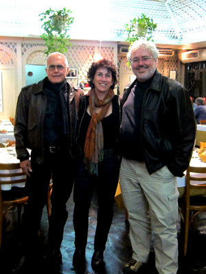 Mauricio with Zina Katz and Jo�o Lauro Fac� at Restaurante Jos� Luis at Av. Quintana, 456 in Buenos Aires. Excellent seafood.