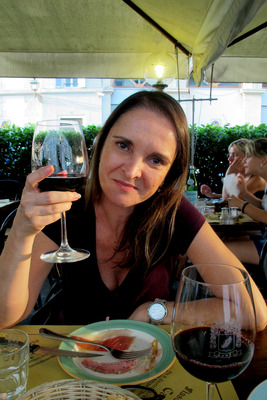 Lucia in Florence enjoying a glass of wine